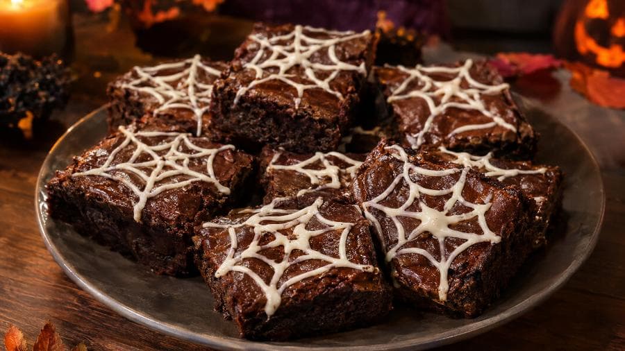 Chocolate Spiderweb Brownies